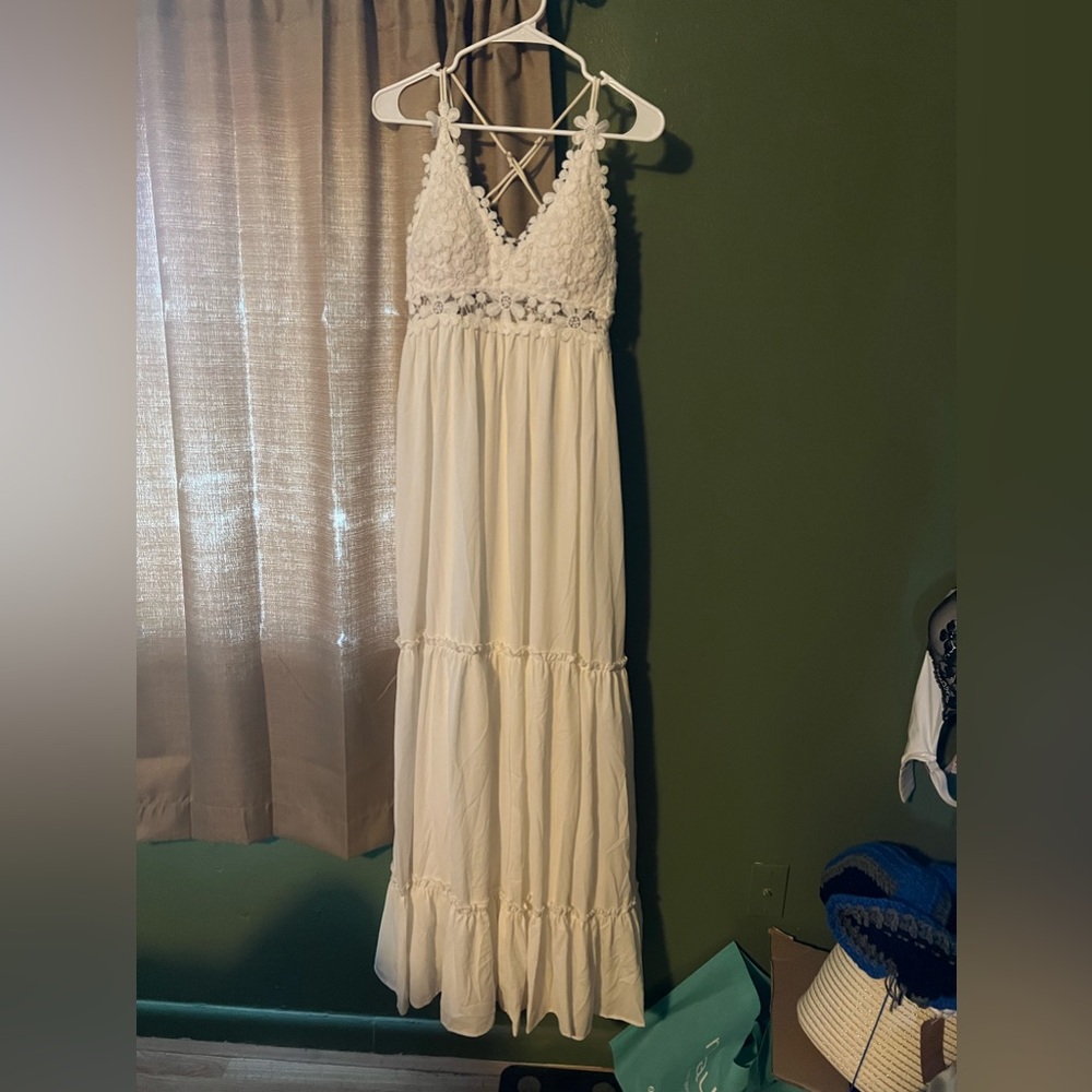Women’s southbound dress